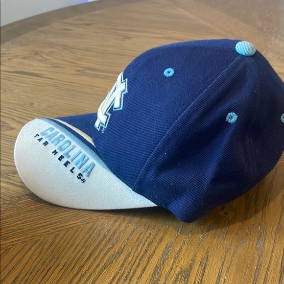 North Carolina Tar Heels Navy Blue Cap - Picture 3 of 7